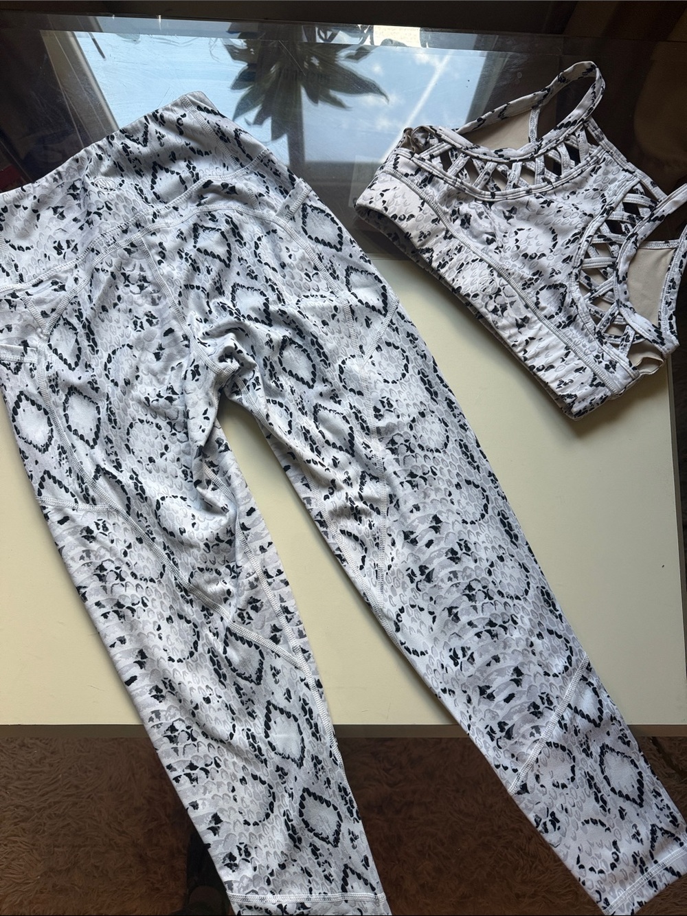 TYC Snake Set - Picture 2 of 3